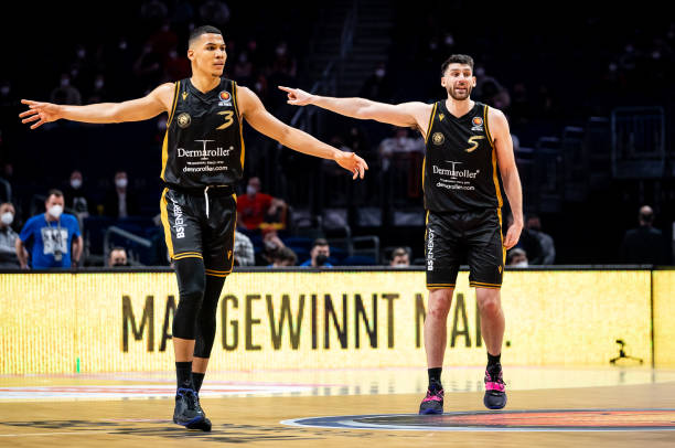 认为他的经 认为他的经