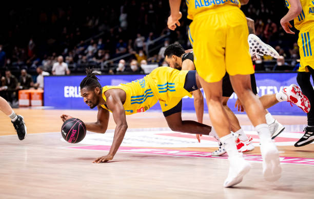 从更大的层 从更大的层