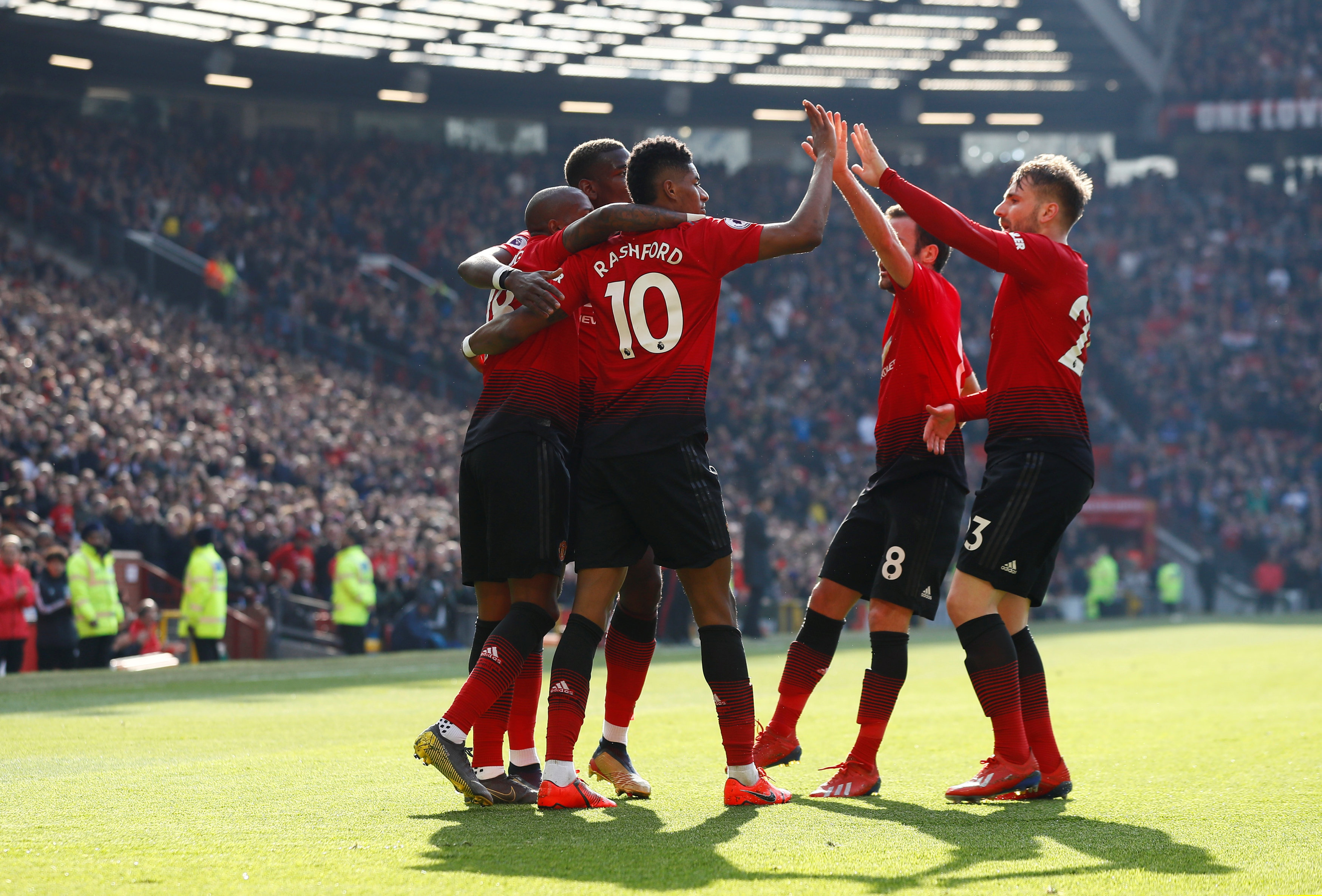 关注短期成 关注短期成