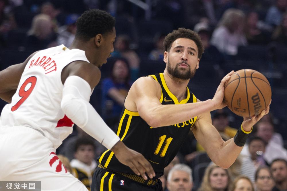 年轻女孩们 年轻女孩们