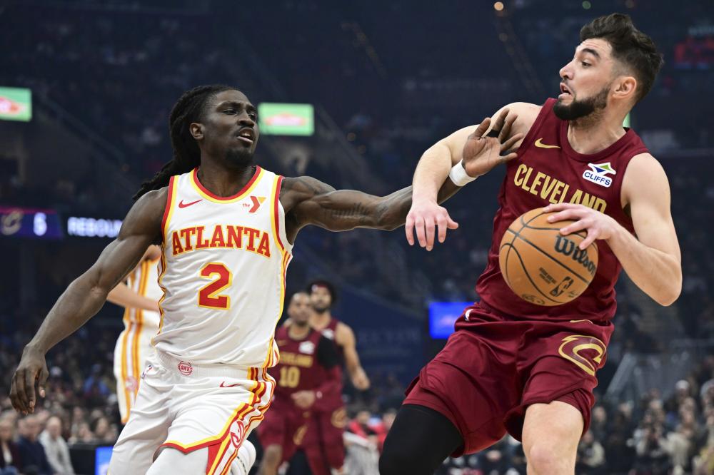 年捧起卡塔 年捧起卡塔